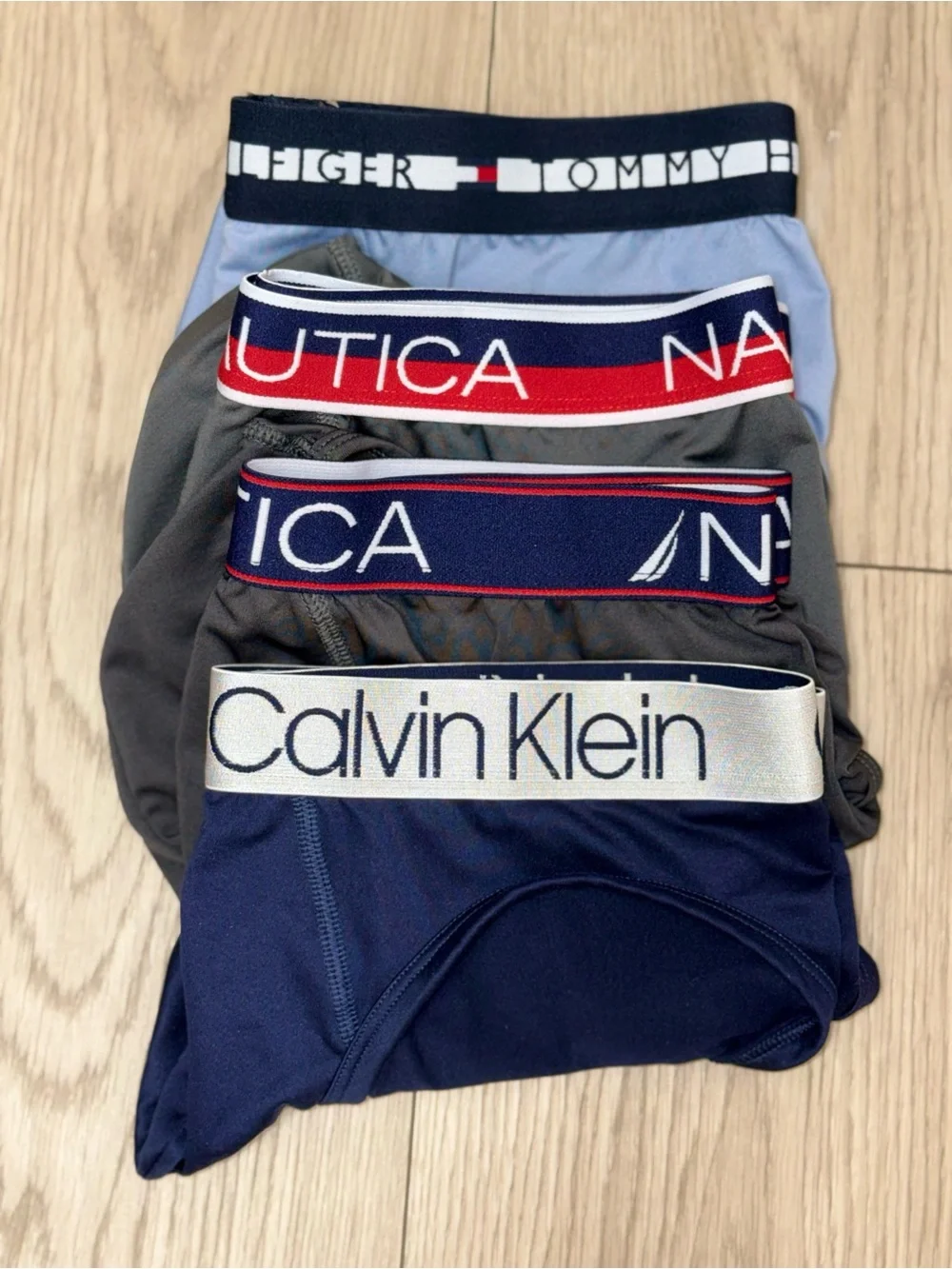 Calvin Klein Men's Medium Navy Boxer Briefs with Silver Logo Waistband Lot of 4